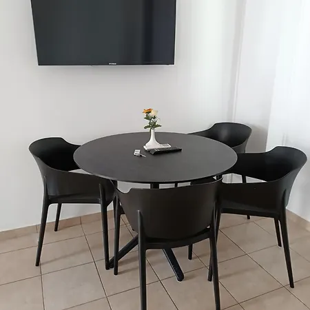 Georgia Apartment